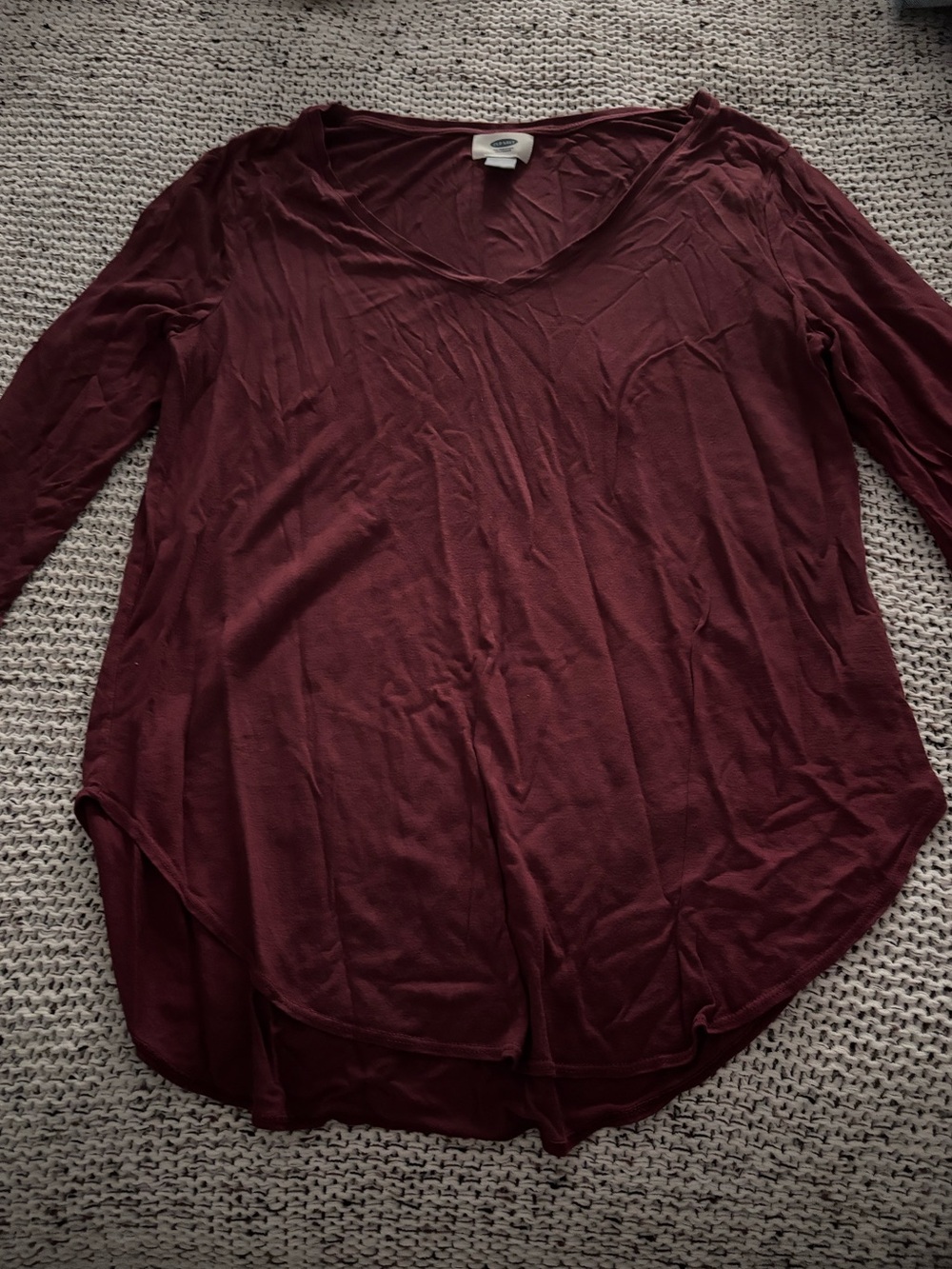 Old Navy Burgundy Long Sleeve V-Neck Women's Top